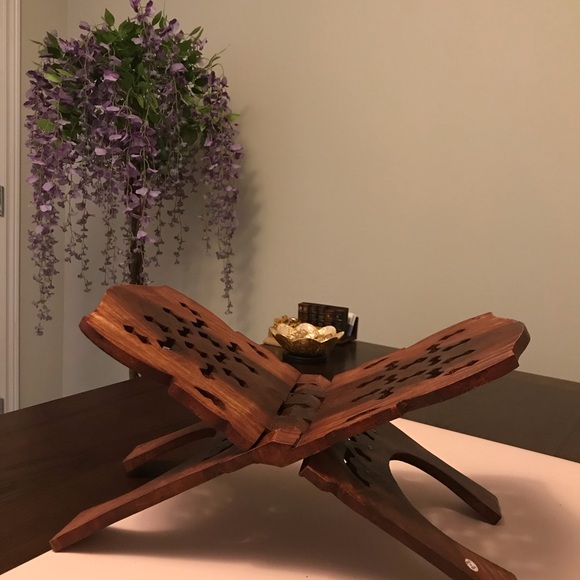 Quran Stand - Picture 2 of 4